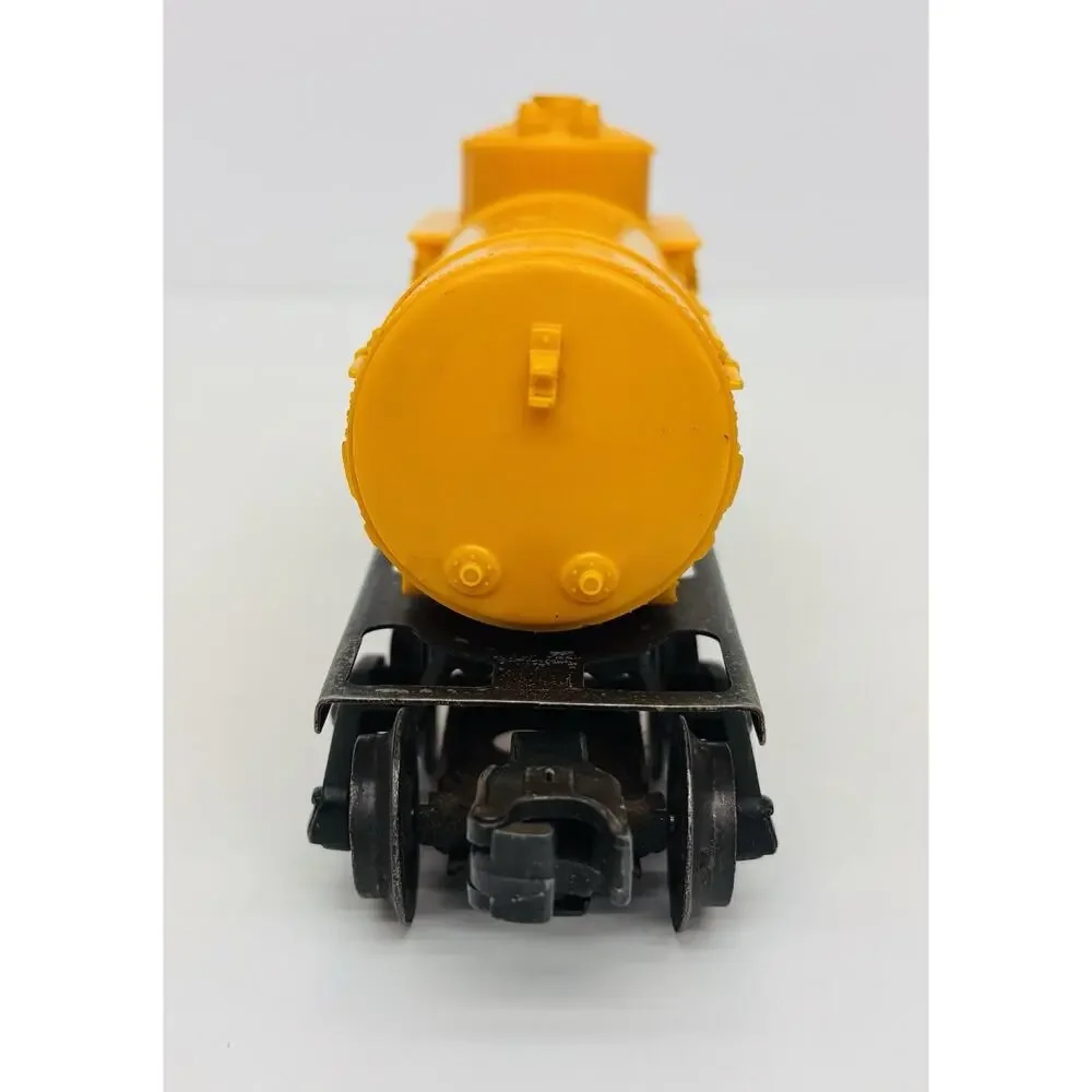 Lionel Postwar Sunoco Single Dome Tank Car Yellow 6015 w/ OB